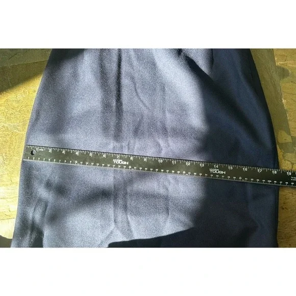 Lake Studio Skirt Midi Ruffle 100% Wool Navy Blue Classic Luxury Sz 42 US 6, M - Picture 10 of 11